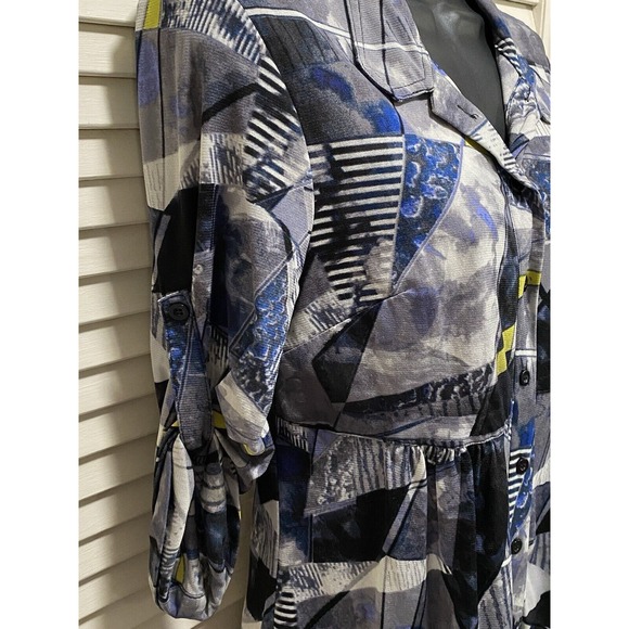 Style & Co Black/Gray/Yellow Geo Print Button Up 3/4 Sleeve Tab Blouse Size‎ S - Picture 4 of 7
